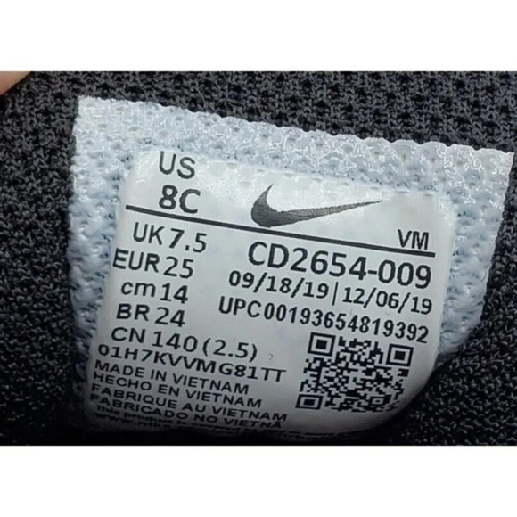 Nike Toddler's Air Max 270 RT Black White Running Shoes CD2654-009 Size 8C NEW - Picture 9 of 9